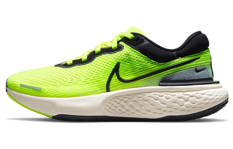 ZOOMX INVINCIBLE RUN FLYKNIT VOLT