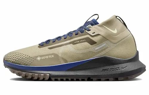 REACT PEGASUS TRAIL 4 GORE-TEX KHAKI