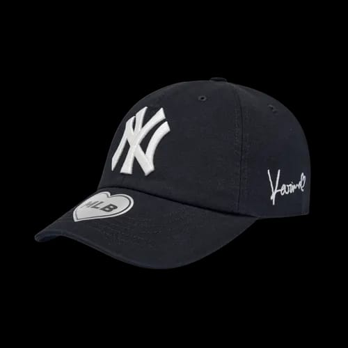 KARINA X MLB SIGNATURE UNSTRUCTURED BALL CAP NY BLACK | AREA 02